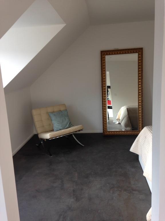 Ferienwohnung Moltke 120 Düsseldorf Zimmer foto